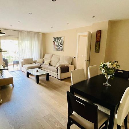 Lux Apartament Салоу Экстерьер фото
