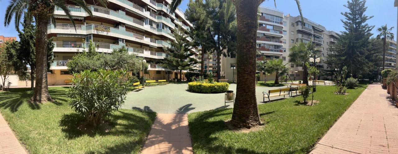 Lux Apartament Салоу Экстерьер фото