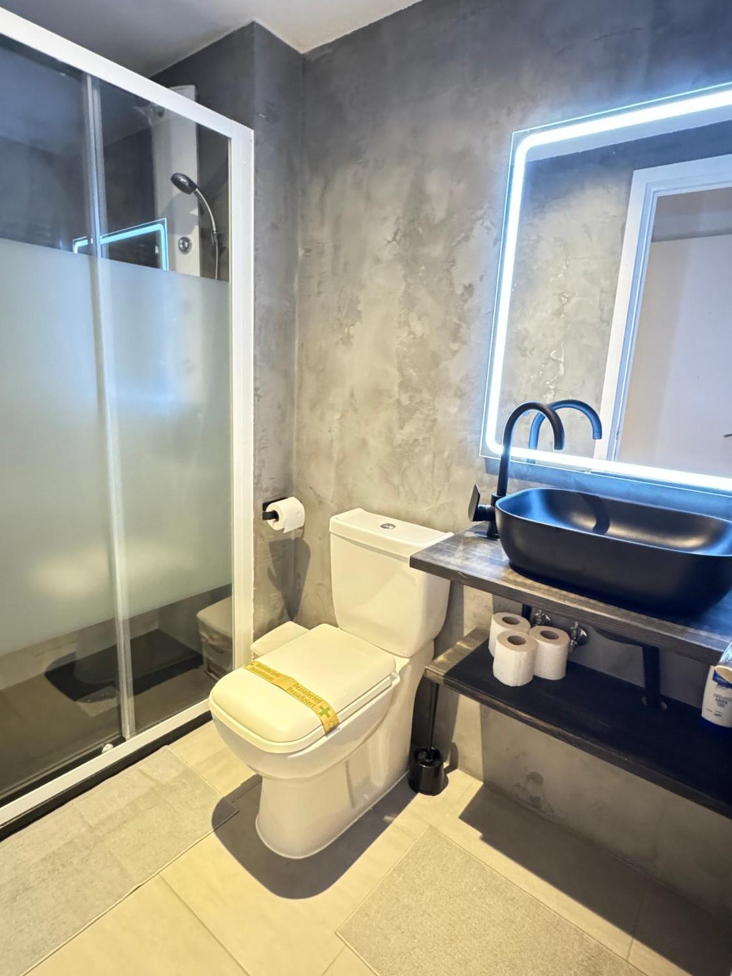 Lux Apartament Салоу Экстерьер фото